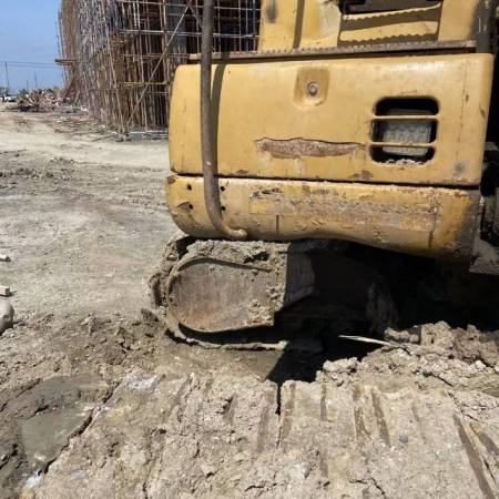 卡特彼勒320C履带式挖掘机