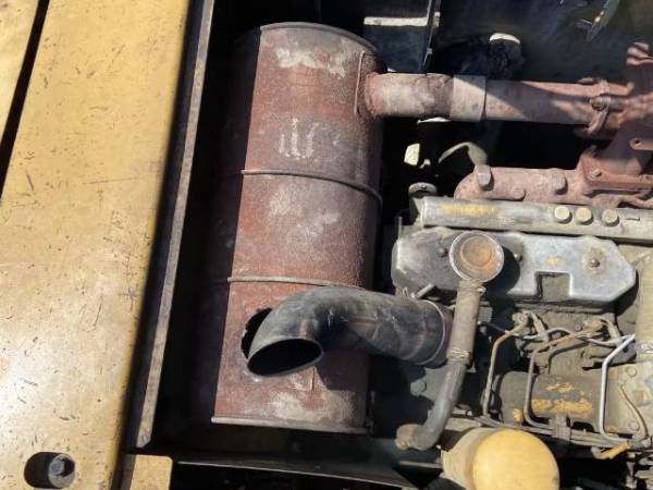 卡特彼勒320C履帶式挖掘機(jī)