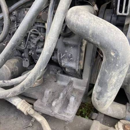 雷沃重工FR65履带式挖掘机