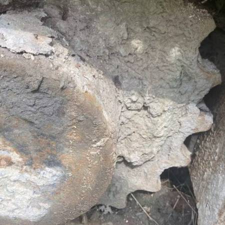 雷沃重工FR65履带式挖掘机