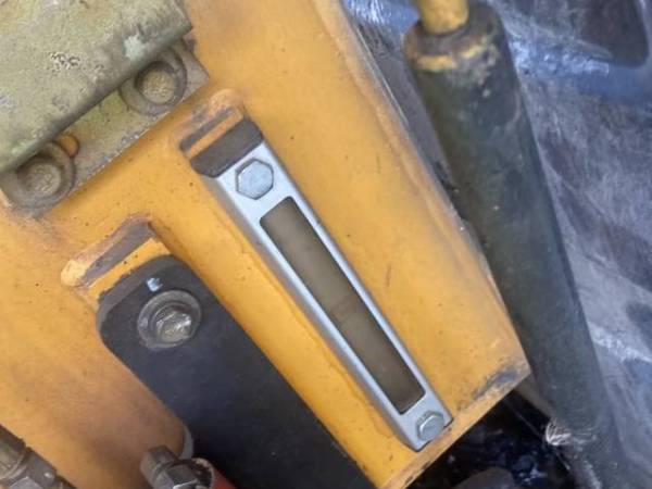 雷沃重工FR65履帶式挖掘機(jī)