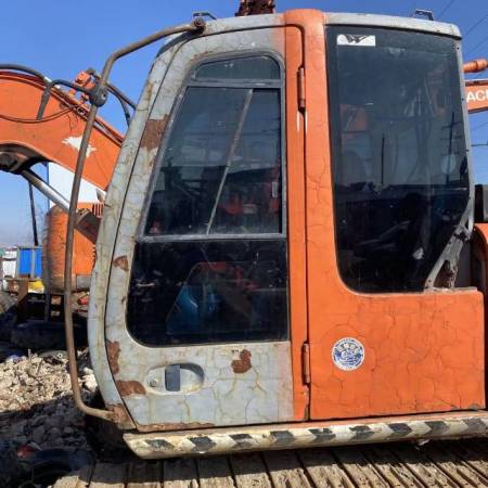 日立ZX70履带式挖掘机