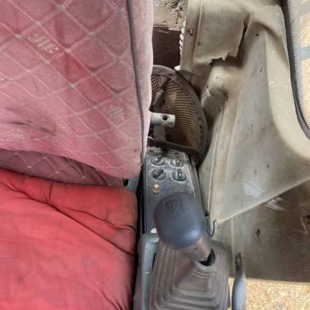 福田FR80E履带式挖掘机