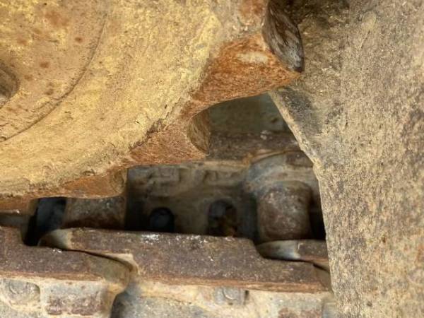 福田FR80E履帶式挖掘機(jī)