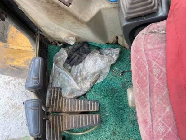 福田FR80E履帶式挖掘機(jī)