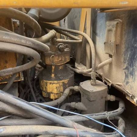 福田FR80E履带式挖掘机