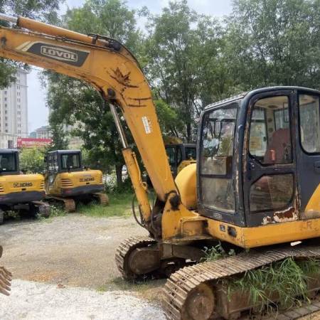 福田FR80E履带式挖掘机