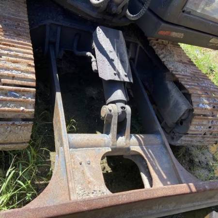 山东力士LS80履带式挖掘机