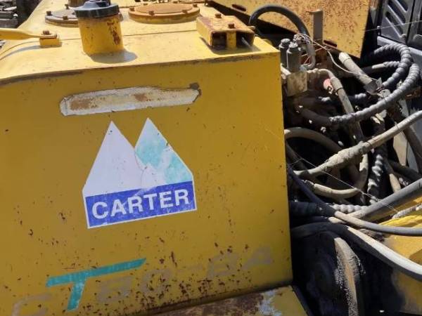 山東力士LS80履帶式挖掘機(jī)