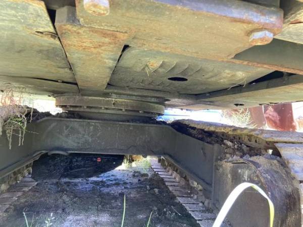 山東力士LS80履帶式挖掘機(jī)