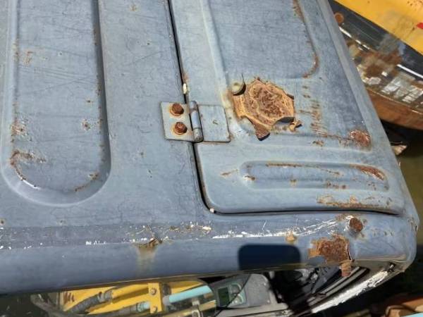 山東力士LS80履帶式挖掘機(jī)