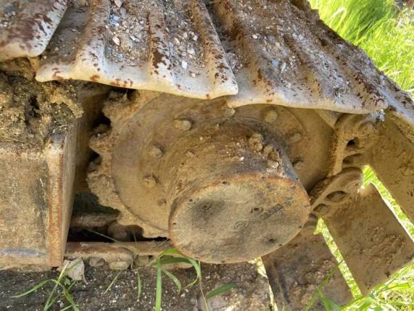 山東力士LS80履帶式挖掘機(jī)