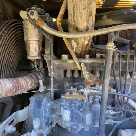 山东力士LS80履带式挖掘机