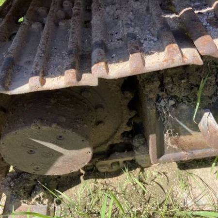 山东力士LS80履带式挖掘机