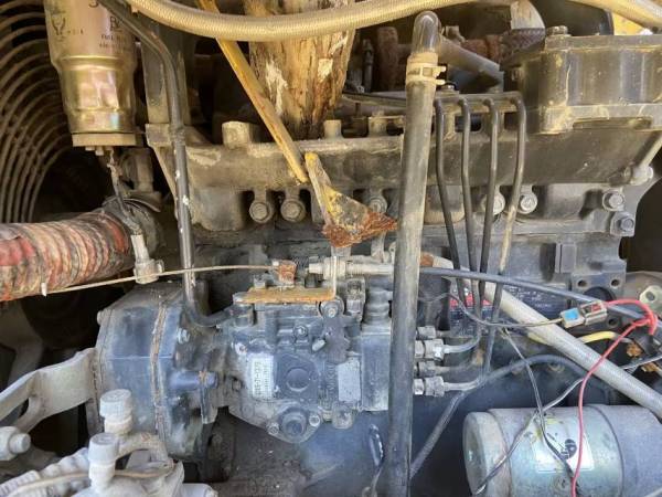 山東力士LS80履帶式挖掘機(jī)