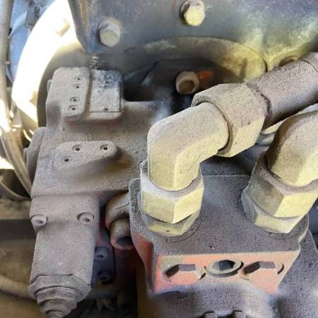 山东力士LS80履带式挖掘机