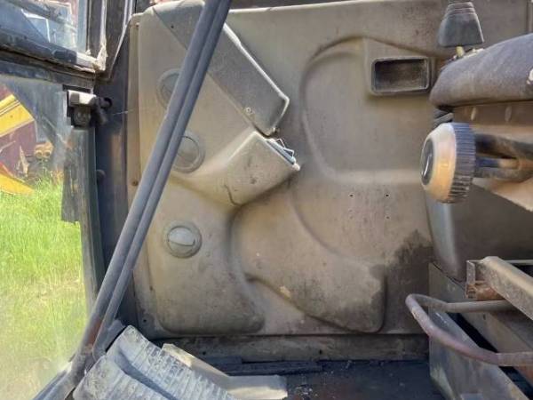 山東力士LS80履帶式挖掘機(jī)