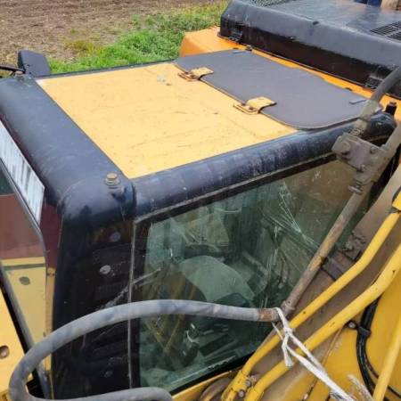 卡特彼勒320D液压履带式挖掘机