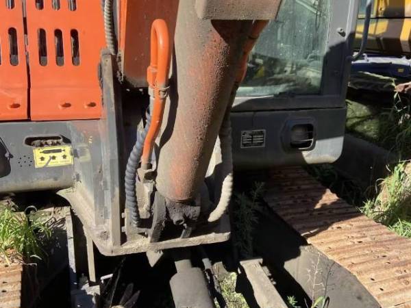 沃得重工W260-7履帶式挖掘機