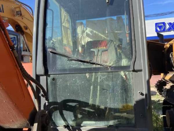 沃得重工W260-7履帶式挖掘機