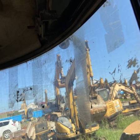 日立ZX65USB-3F履带式挖掘机