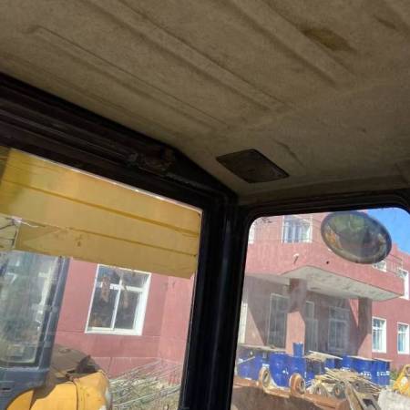 日立ZX65USB-3F履带式挖掘机