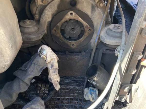 日立ZX65USB-3F履帶式挖掘機