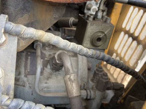 三一重工SY75C-8履帶式挖掘機(jī)