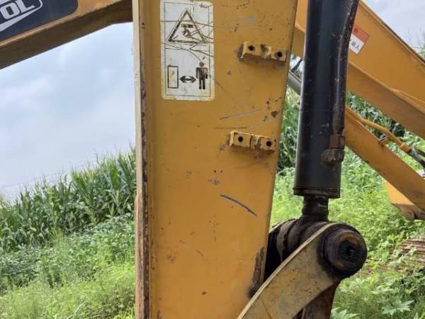 三一重工SY75C-8履帶式挖掘機(jī)