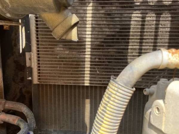 三一重工SY75C-8履帶式挖掘機(jī)