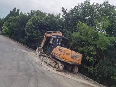 三一重工SY95C履帶式挖掘機(jī)