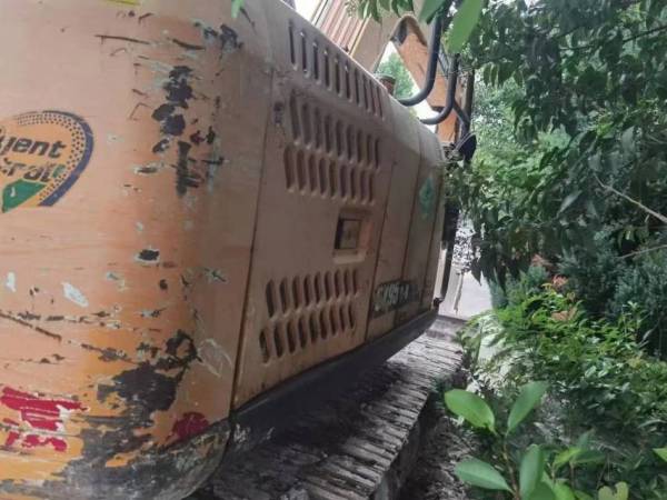 三一重工SY95C履帶式挖掘機(jī)