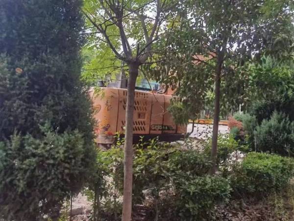 三一重工SY95C履帶式挖掘機(jī)