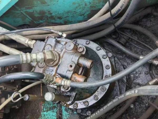 神鋼SK250履帶式挖掘機