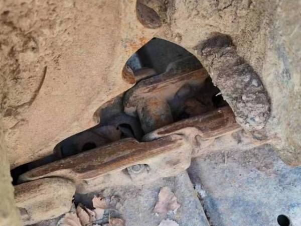 山東臨工LG685履帶式挖掘機