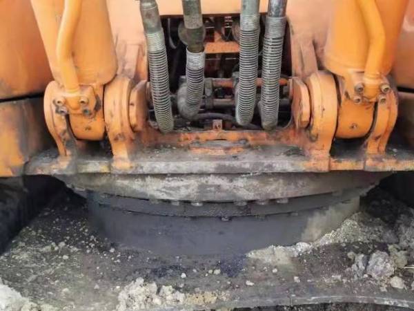 斗山DH300-7履帶式挖掘機