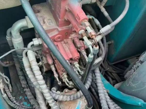 山河智能SWE90履帶式挖掘機(jī)