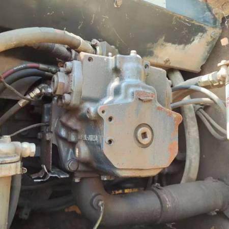 小松PC220-7履带式挖掘机