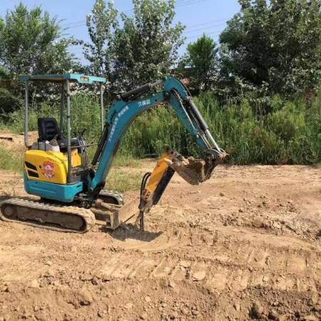 久保田U15履带式挖掘机