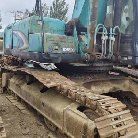 神钢SK330-6E履带式挖掘机