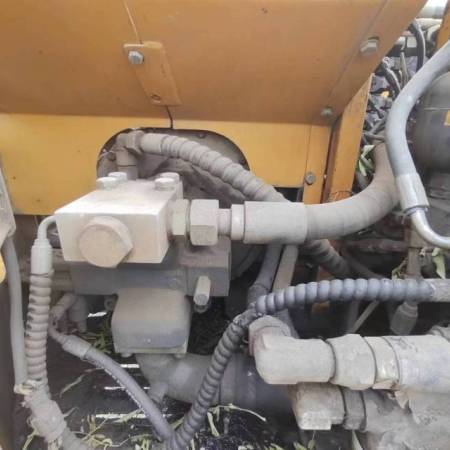 雷沃重工FR80-7履带式挖掘机