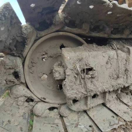 雷沃重工FR80-7履带式挖掘机