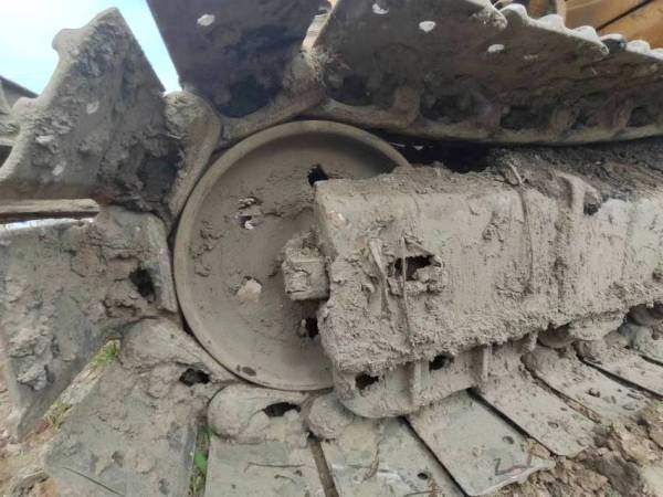 雷沃重工FR80-7履帶式挖掘機