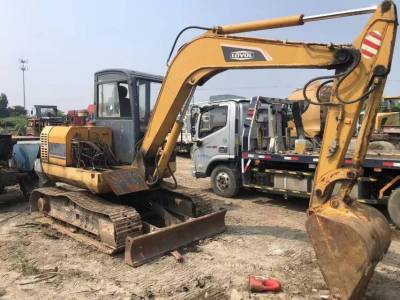 雷沃重工FR60履帶式挖掘機(jī)