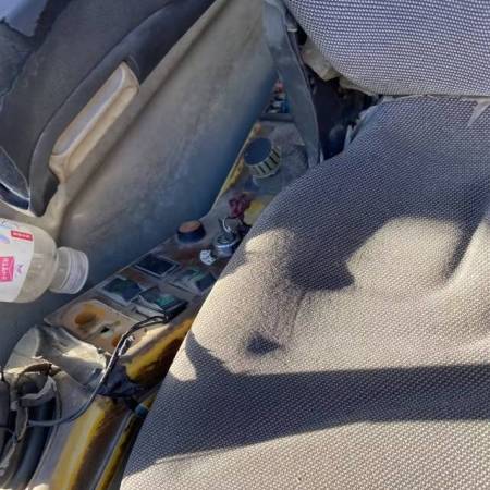 雷沃重工FR360-7履带式挖掘机