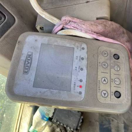 雷沃重工FR360-7履带式挖掘机