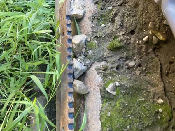 雷沃重工FR360-7履帶式挖掘機(jī)