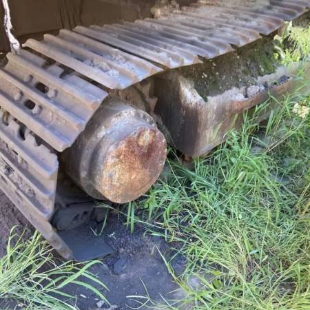 雷沃重工FR360-7履带式挖掘机