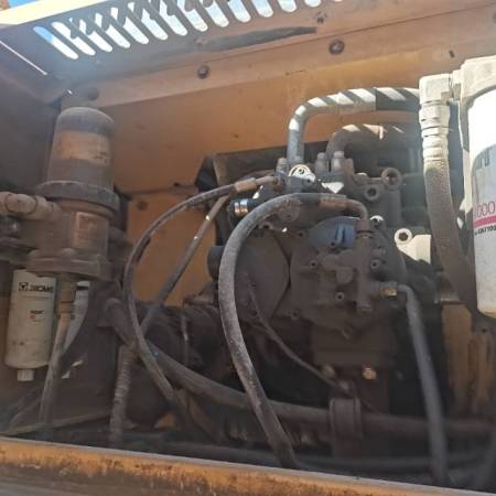 徐工XE490D履带式挖掘机