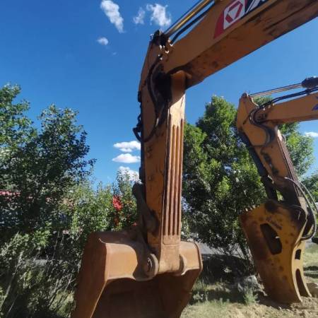 徐工XE490D履带式挖掘机